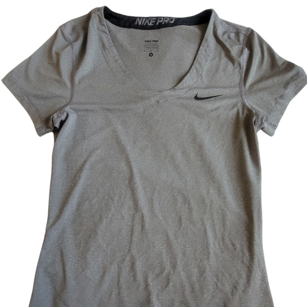 Nike Pro Grey Tee